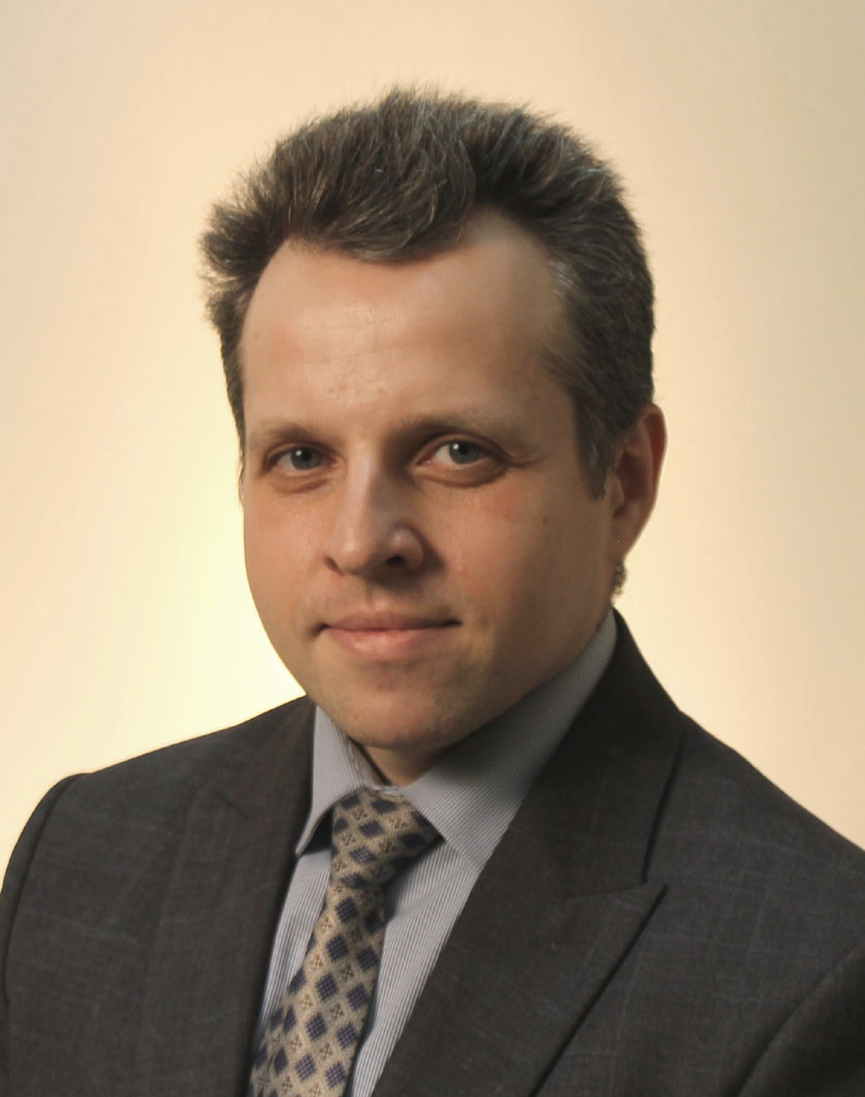 Zdjęcie portretowe Doktora Romana Szandry